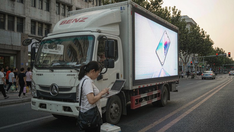 LED billboard truck